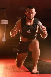 Bushido Kamizelka obciążeniowa z obciążeniem 1-10kg 318504.uniw/0 - Pozostałe akcesoria do sportów walki - miniaturka - grafika 4