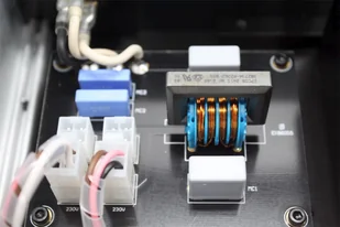 Kinki Studio Kinki Studio VISION DAC-1 - przetwornik cyfrowo-analogowy (czarny) Kinki Studio VISION DAC-1 (czarny) - Przetworniki DAC - miniaturka - grafika 9