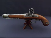 Repliki - broń - Denix SA REPLIKA PIRACKI GARŁACZ LEWORĘCZNY NA STOJAKU MODEL 1126G+800 1126G+800 - miniaturka - grafika 1