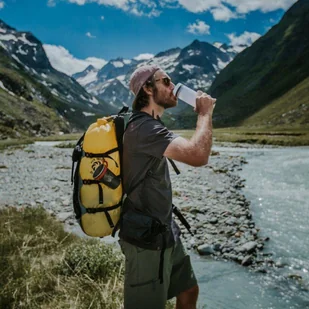 Grayl Butelka filtrująca Grayl Ultralight Compact - alpine white - Kuchnia turystyczne i akcesoria - miniaturka - grafika 6