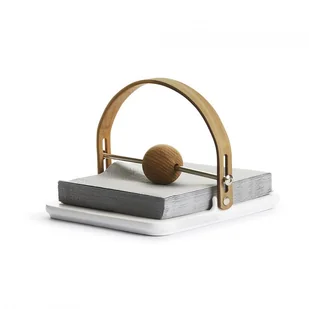 Sagaform Nature - serwetnik, ceramika/drewno dębowe, 19×19×11,5 cm, SF-5017328 - Pozostałe akcesoria kuchenne - miniaturka - grafika 2