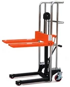 Podnośniki - TITAN Podnośnik towarowy ręczny TITAN 400/120 TIT400120 - miniaturka - grafika 1