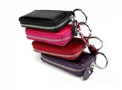 Etui na klucze - HAROLD'S Etui na klucze HAROLD`S Skóra Naturalna Lakierowana - miniaturka - grafika 1