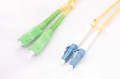 Patchcordy - APC Opto Patchcord Opto LC/UPC-SC SM duplex 2m G657A2 - miniaturka - grafika 1