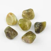 Wróżbiarstwo i radiestezja - Fraida.pl Granat zielony (grossular) 01 KB-GRANATZIEL01 - miniaturka - grafika 1