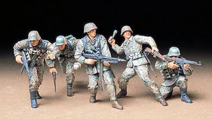 Tamiya German Front Line Infantrymen GXP-499240 - Modele do sklejania - miniaturka - grafika 2