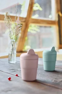 Lassig Kubek z silikonową pokrywką z dziubkiem Little Chums Pies solution-bc-7419-0 - Miseczki i talerzyki dla dzieci - miniaturka - grafika 6