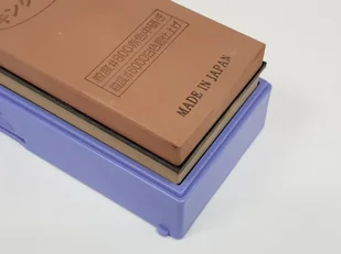 King Kamień wodny King PB-04 Gradacja 800/6000 z podstawą PB-04 - Wyciskacze praski do czosnku - miniaturka - grafika 3