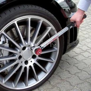 KS Tools Klucz dynamometryczny ERGOTORQUE, 200 Nm, czerwony 516.6042 - Klucze i nasadki - miniaturka - grafika 6