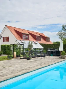 Halls szklarnia ogrodowa Qube+ 816 13 m2 2,61 x 5,08 m) czarna + baza SZKŁO HARTOWANE Qube 68 - Szklarnie ogrodowe - miniaturka - grafika 14