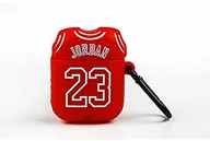 Akcesoria do słuchawek - Apple Wondee Global Services Funny Airpods Cases | Silikonowe etui na słuchawki Airpods designerska koszulka 23 Michael Jordan z karabińczykiem zapobiegającym zgubieniu, kompatybilna z Airpods 1 i 2 WFNAIR021 - miniaturka - grafika 1