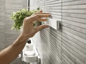 Wieszaki łazienkowe - Hansgrohe WallStoris Wieszak na ręcznik biały mat 27914700 - miniaturka - grafika 1