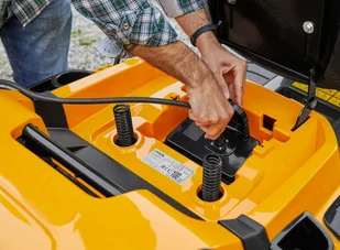 Stiga e-RIDE C300 - Kosiarki traktorki - miniaturka - grafika 14