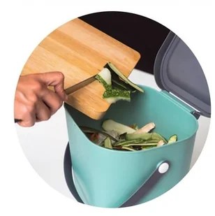 Rotho Kosz do segregacji śmieci Albula 6 L ZIELONY 1030305092 - Kosze na śmieci - miniaturka - grafika 4