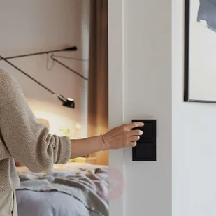 SENIC Senic Smart Switch Philips Hue, 3, czarny matowy - Systemy inteligentnych domów - miniaturka - grafika 2