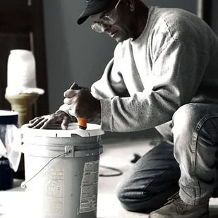 Fiskars Nóż uniwersalny PRO CarbonMax z chowanym ostrzem 1027223 1027223 - Noże kuchenne - miniaturka - grafika 2