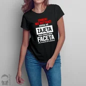 Gadżety dla niej i dla niego - - Uwaga! Nie dotykać! Jestem już zajęta przez atrakcyjnego faceta damska koszulka z nadrukiem - miniaturka - grafika 1