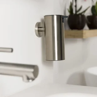 Tiger Dozownik mydła Boston L, srebrny, 306330946 Coram - Mydelniczki i dozowniki mydła - miniaturka - grafika 3