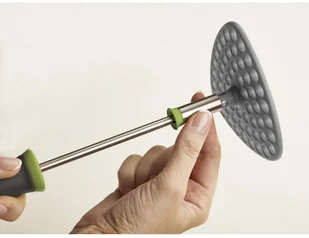 Joseph Joseph Składany tłuczek do ziemniaków Delta, srebrno-zielony, 30,5x10x3,3 cm - Siekacze tarki i szatkownice - miniaturka - grafika 4