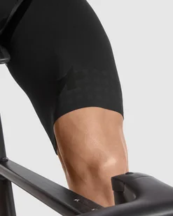 ASSOS ASSOS Spodenki rowerowe RSR BIB SHORTS S9 TARGA Black - Spodenki rowerowe - miniaturka - grafika 7