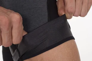 ZEROD spodenki triathlonowe ELITE SHORTS czarno-szare - Bielizna sportowa męska - miniaturka - grafika 5