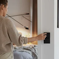 Systemy inteligentnych domów - SENIC Senic Smart Switch Philips Hue, 1, antracytowy - miniaturka - grafika 1