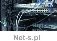 APC Vertical Cable Organizer, 8 Cable Rings, Zero U (Qty. 2)/ Niewymagające użyc (AR8442) - Akcesoria do szaf serwerowych - miniaturka - grafika 3