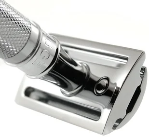 Edwin Jagger Maszynka na Żyletki z Chromowaną Antypoślizgową Rączką i Żyletką Feather - Maszynki do golenia i wkłady - miniaturka - grafika 2