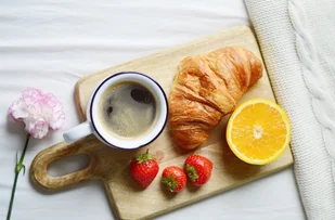 EH Excellent Houseware Deska do krojenia RETRO z uchwytem 33x20x2 142596 - Deski do krojenia - miniaturka - grafika 3