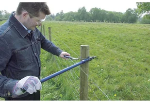 Draper Tools Narzędzie do naciągania siatki, 600 mm, 57547 Draper Tools - Napędy i siłowniki do bram - miniaturka - grafika 3