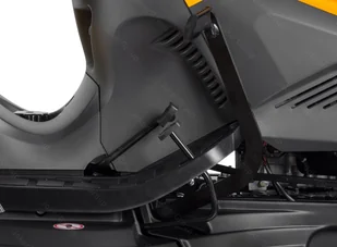 Stiga Traktor ogrodowy TORNADO 9121 WX z napędem 4x4 - Kosiarki traktorki - miniaturka - grafika 8