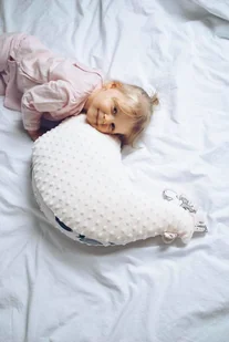 La Millou KURA BABCI DANY - ECRU - DUNDEE & FRIENDS PINK , 38039-uniw - Kołdry i poduszki dla dzieci - miniaturka - grafika 3