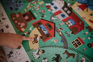 Janod Puzzle obserwacyjne w walizce Farma 24 elementy 3+ Made in France, solution-bc-7528-0 - Puzzle - miniaturka - grafika 12