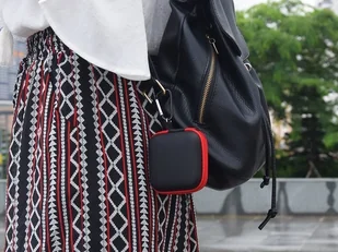 Apexel APL-3663FL Obiektyw 0.36X Wide Angle 15X Makro +Lampka LED black 7624X1 - Etui i futerały do telefonów - miniaturka - grafika 8