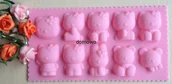 Formy do ciast - FOREMKA SILIKONOWA HELLO KITTY czekoladki ciastka - miniaturka - grafika 1