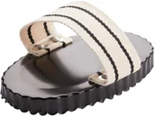 Akcesoria jeździeckie - Kerbl Zgrzebło stalowe czarne unisex - miniaturka - grafika 1