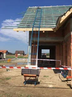 090 Ferindo Winda dekarska długość 14,2 m udźwig 400 kg szybkość posuwu 15 do 18 metrów na minutę) 09075966 75966-uniw - Inne urządzenia budowlane - miniaturka - grafika 5