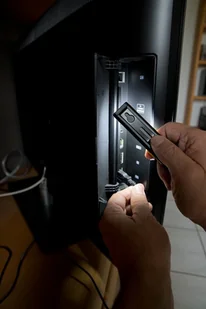 Brennenstuhl Latarka wielkości zapalniczki długopisowa 200lm LED aku 1175590 - Latarki - miniaturka - grafika 10