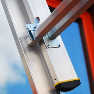 ALOSS 996 99674952 Drabina aluminiowa profesjonalna FORTE 3x12 wysokość robocza 9,80m) 74952-uniw - Drabiny ALOSS 996 99674952 Drabina aluminiowa profesjonalna FORTE 3x12 wysokość robocza 9,80m) 74952-uniw - Drabiny - miniaturka - grafika 9