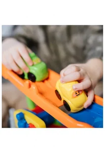 Vtech Duży Autotransporter Tut Tut Autka 61426 - Zabawki interaktywne dla dzieci - miniaturka - grafika 4