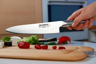 Global Nóż szefa kuchni 20cm G-2 PLUS ostrzałka Taidea T0825D G-2ostrz - Noże kuchenne - miniaturka - grafika 3