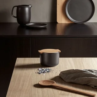 Eva Solo NORDIC Pojemnik na Sól z Drewnianą Pokrywką Czarny 502784 - Pojemniki kuchenne - miniaturka - grafika 2