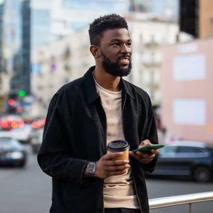 SPIGEN Etui SPIGEN Ultra Hybrid do Apple Watch 7 41mm Przezroczysty - Akcesoria do pulsometrów i zegarków sportowych - miniaturka - grafika 17