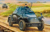Kolekcjonerskie modele pojazdów - Hobby Boss Niemiecki lekki samochód pancerny SdKfz 222 z działkiem 20mm, środkowa produkcja 80149 - miniaturka - grafika 1
