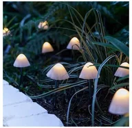 Lampy ogrodowe - Lumijardin Lumijardin Girlanda solarna LED "Champy" w kolorze białym - dł. 380 cm - miniaturka - grafika 1