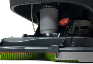 Numatic TGB 8572 BATERYJNY AUTOMAT CZYSZCZĄCO-ZBIERAJĄCY Z TRAKCJĄ - Szorowarki - miniaturka - grafika 4