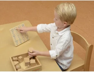 Masterkidz Zgaduj Dotykiem Odgadnij Kształty 12 Elementów Masterkidz ME05342 - Zabawki interaktywne dla dzieci - miniaturka - grafika 5