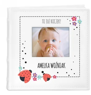 NA Murrano Album mały z oknem nadruk dedykacja dla dziewczynki roczek ALB-SO-WH-UV-012 - Albumy fotograficzne NA Murrano Album mały z oknem nadruk dedykacja dla dziewczynki roczek ALB-SO-WH-UV-012 - Albumy fotograficzne - miniaturka - grafika 2