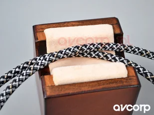 ViaBlue ViaBlue SMALL (S) 1,5-5,5mm STONE Sleeve - oplot do kabli S STONE Sleeve - Inne akcesoria audio-wideo - miniaturka - grafika 2