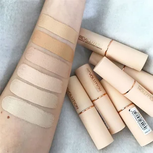 Makeup Revolution Fast Base Stick Foundation Podkład w sztyfcie F7 6,2g 35846-uniw - Podkłady do twarzy - miniaturka - grafika 3